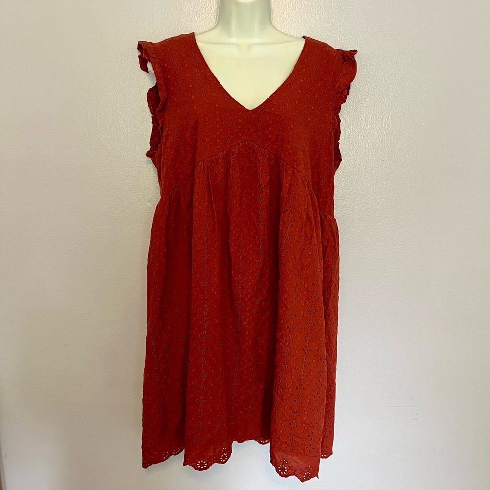 Knox Rose rust colored crocheted dress - size large